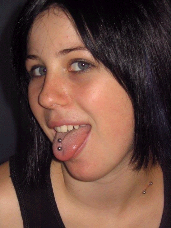 Zungenpiercing Information und Pflege.
