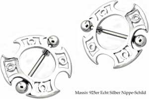 nippelpiercing_schild_mit_barbell_stecker