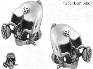silber_piercing_schmuck_totenkopf_1a