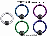 titan_piercing_color_ring_mit_hematit_kugel